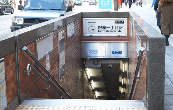 銀座一丁目駅7番出口からBIANCA CLINIC 銀座院への道順 1