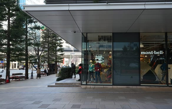 mont-bell前からBIANCA CLINIC 銀座院へ進む道順 3