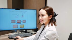 大久保由有医師のカウンセリングの様子