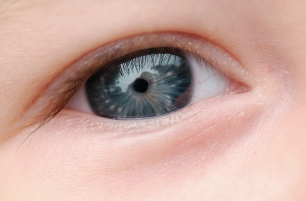 目頭切開と目上切開の違いを解説！あなたの目の形に合うのはどっち？