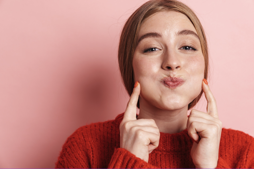 バッカルファット除去で頬がこけるって本当？医師がリスクと適応を解説【ビアンカクリニック】