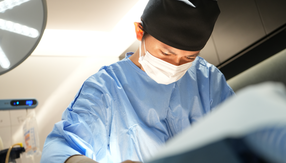 脂肪吸引・豊胸手術