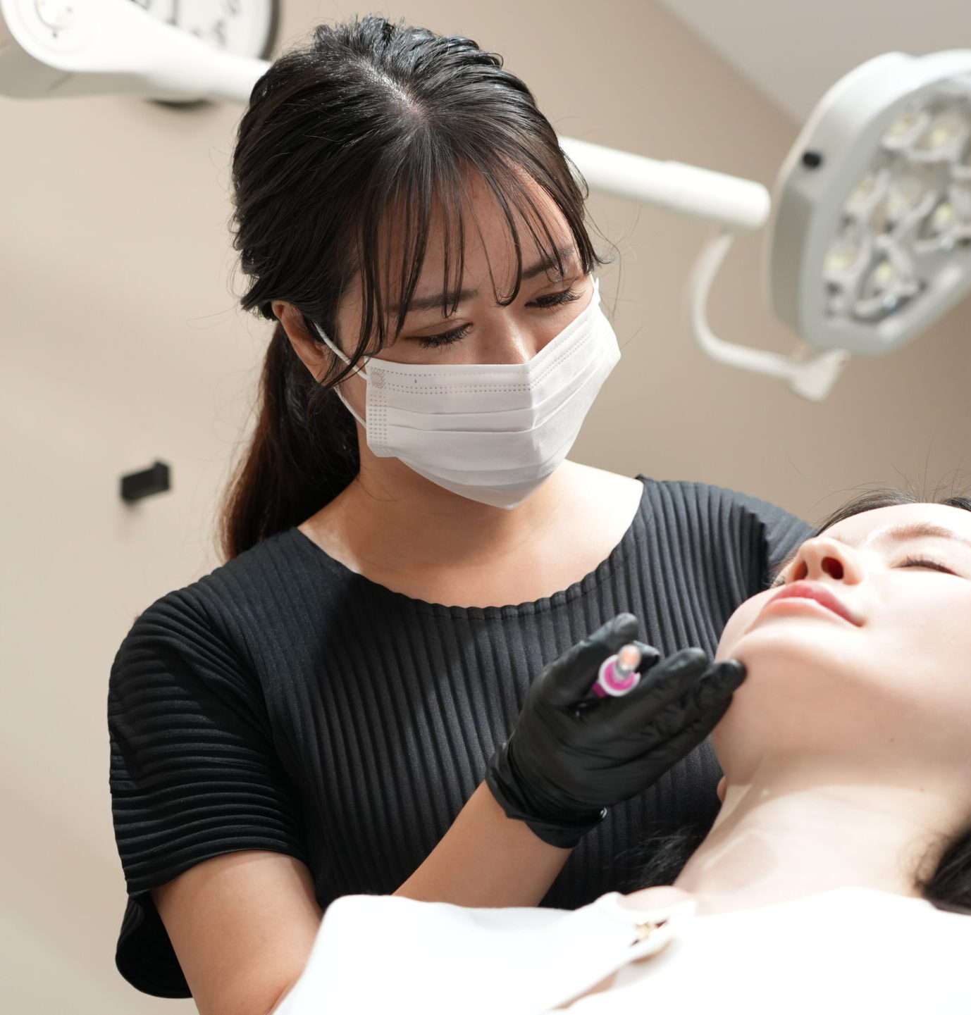 フェイスラインのたるみ治療