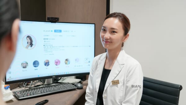 服部先生カウンセリング 銀座・表参道にあるBIANCA CLINIC ビアンカクリニック|美容外科・美容皮膚科・再生医療・美容婦人科・美容内科